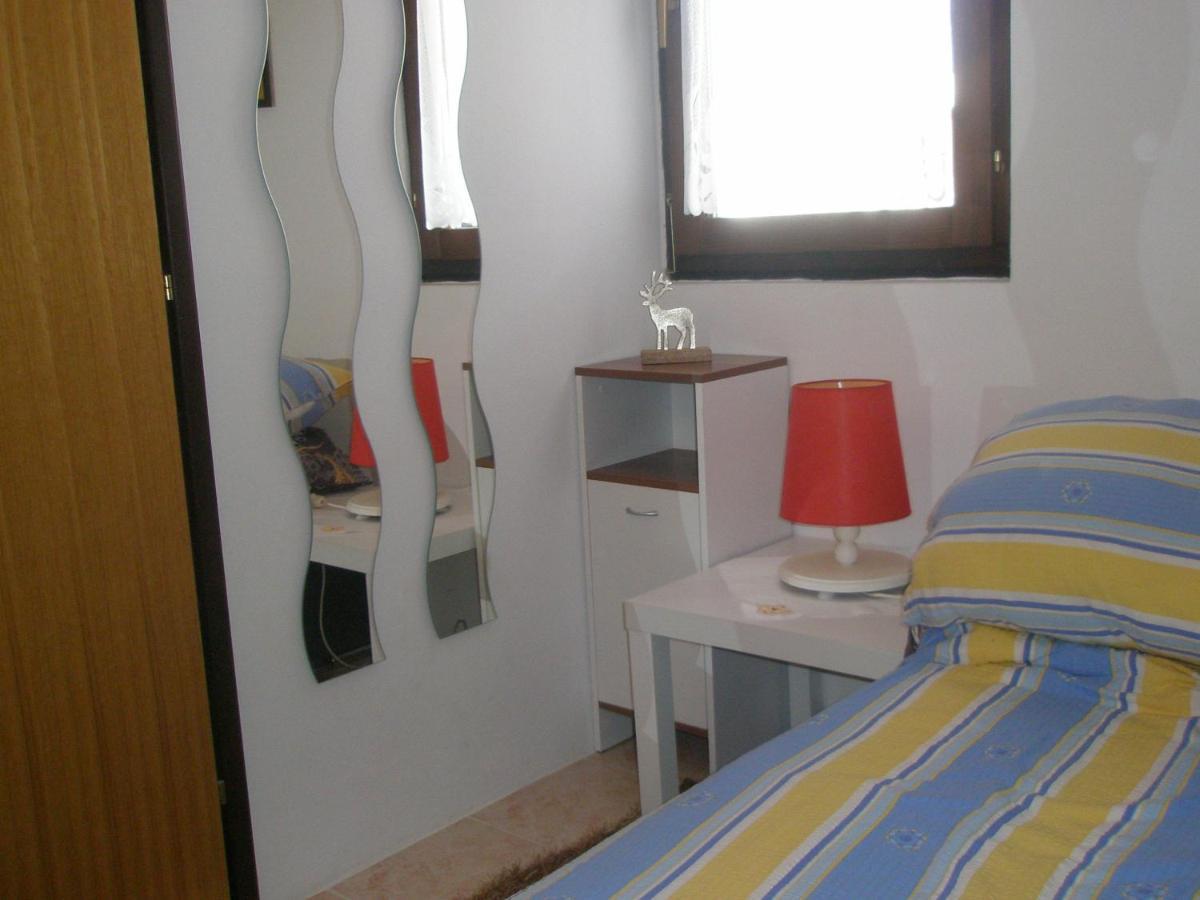 Apartment Ivan Нин Екстериор снимка